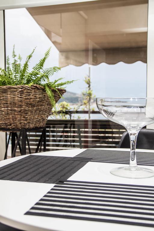 Port View Suites Kavála Ngoại thất bức ảnh